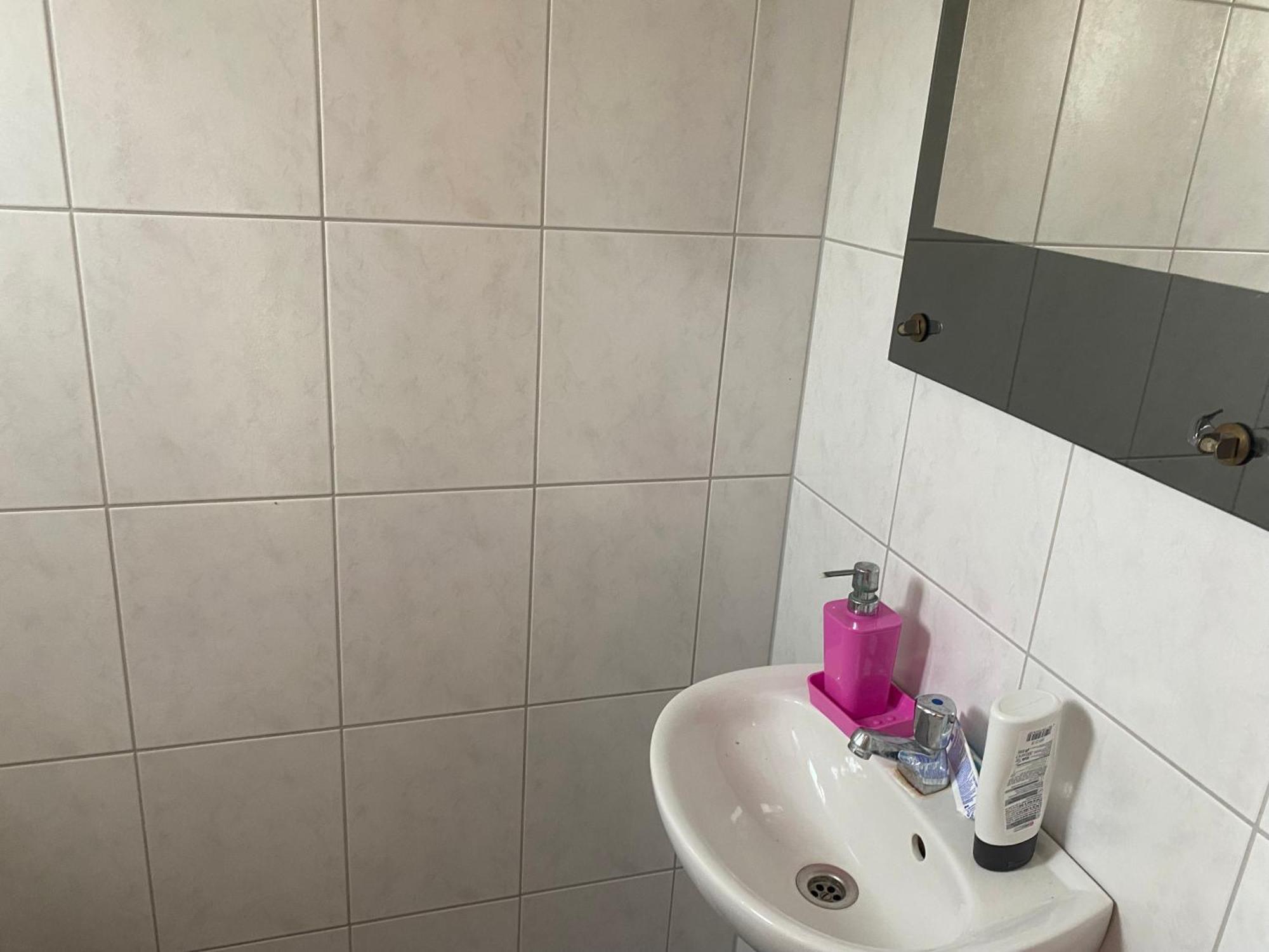 Ruhiges Zimmer Im Gasthaus Essen Bagian luar foto