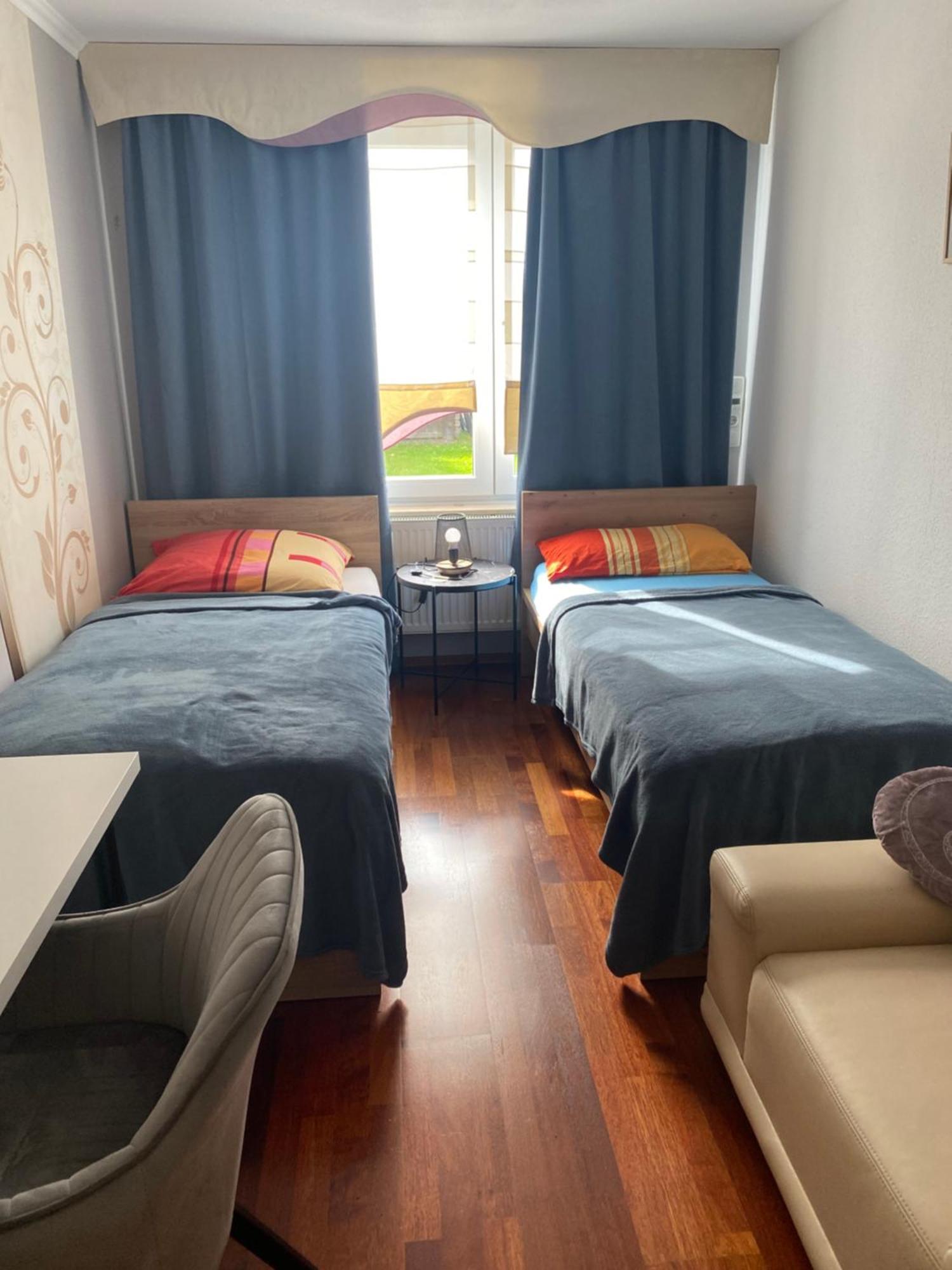 Ruhiges Zimmer Im Gasthaus Essen Bagian luar foto